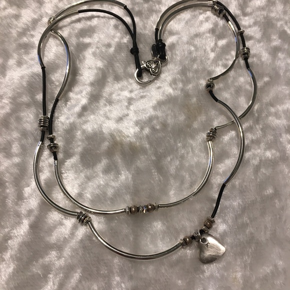 ☘️Lizzy James Heart Charm Wrap Bracelet☘️ - Picture 3 of 6